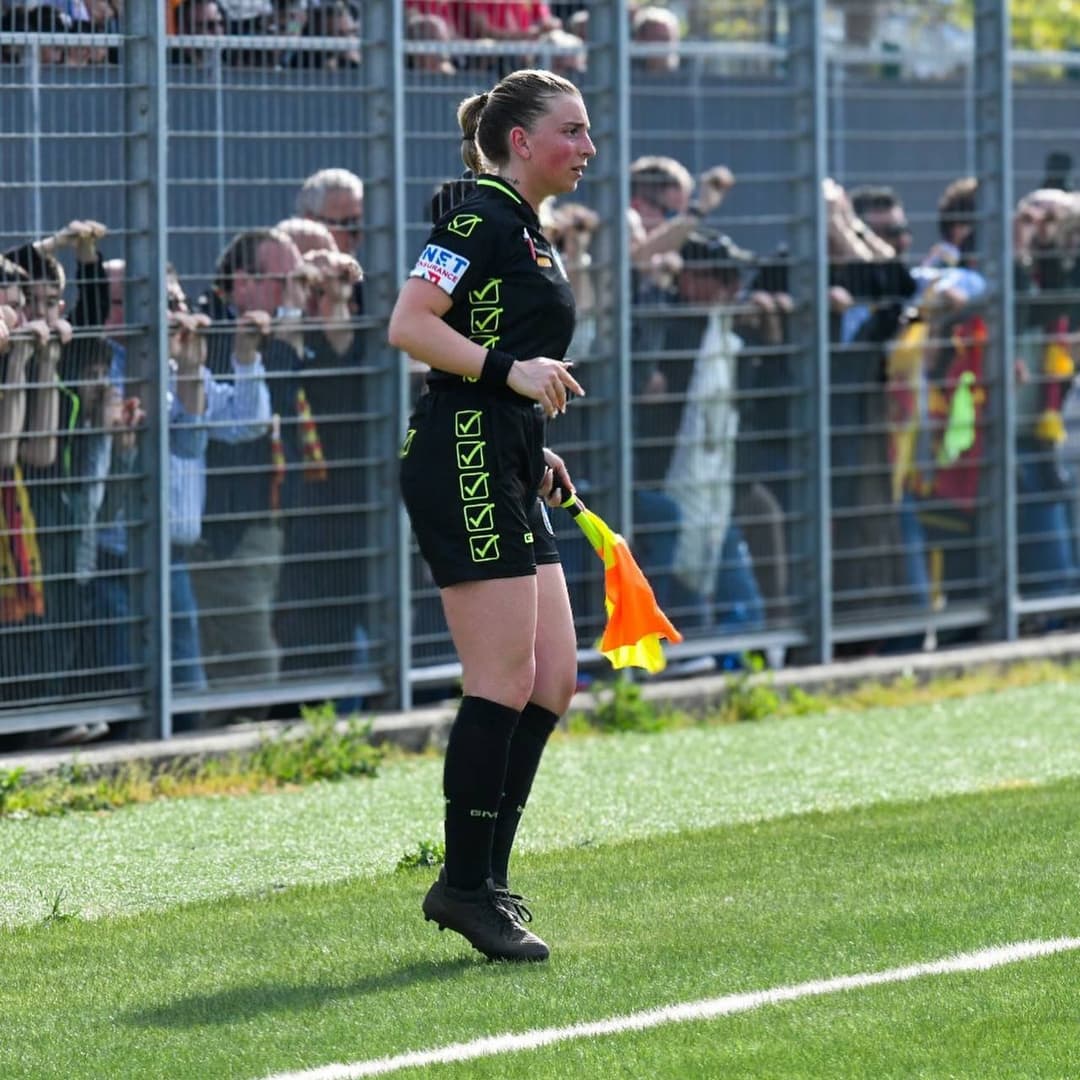 Adara puta española tetona