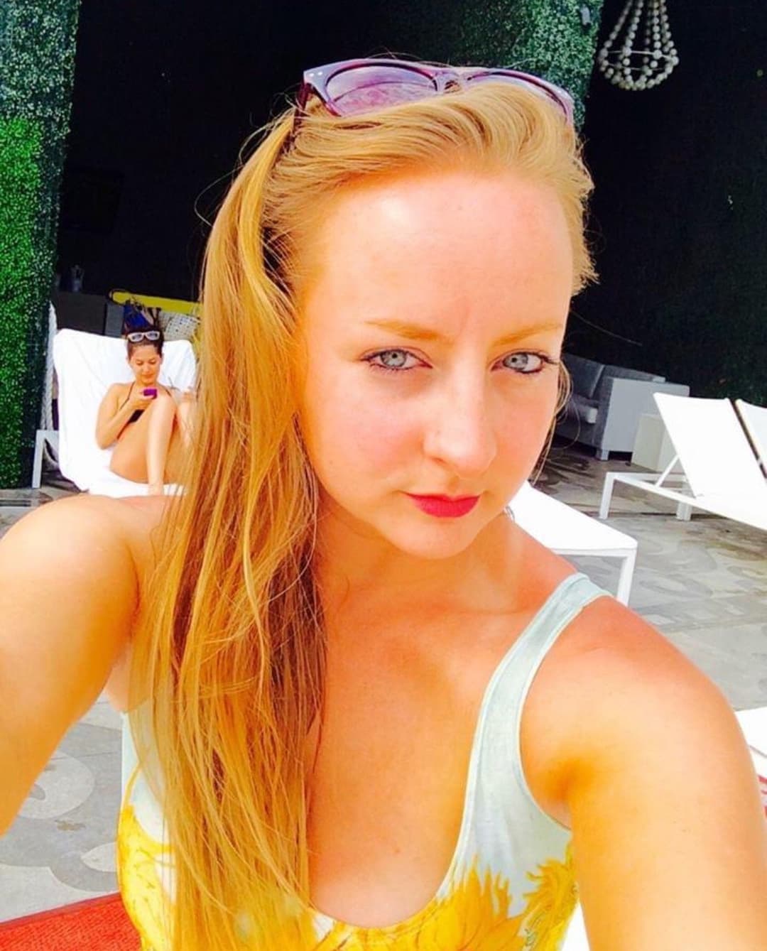 His dick is throbbing for his best friends mature wife Sarah