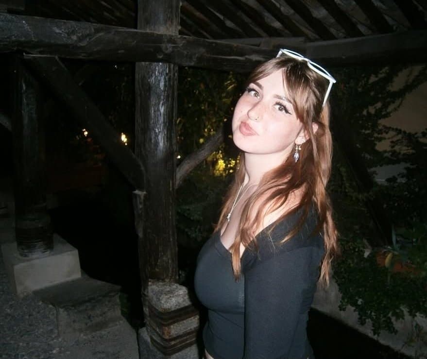 Sexy slut Kayley, shes getting shared by a fuckin loser who she trusted