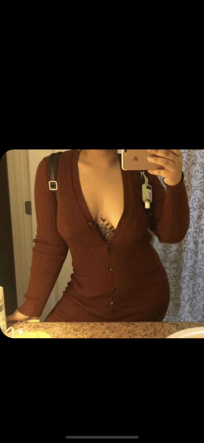 Sexy Redbone slut sucks a fat dick sloppy deepthroating it like a good slut and gets fucked hard