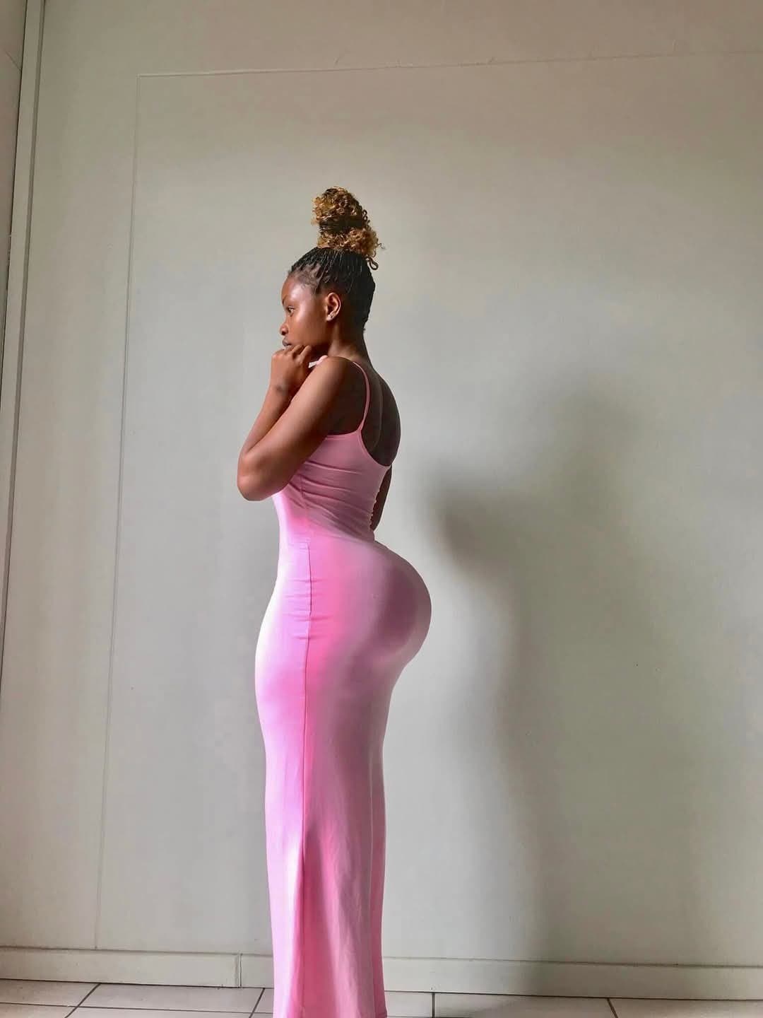 Curvy Nigerian and South African girl