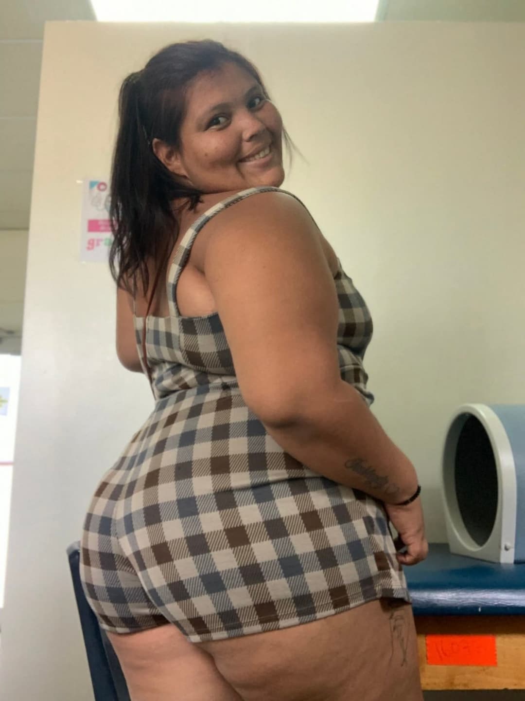 BIG THICK BOOTY LATINA BBW