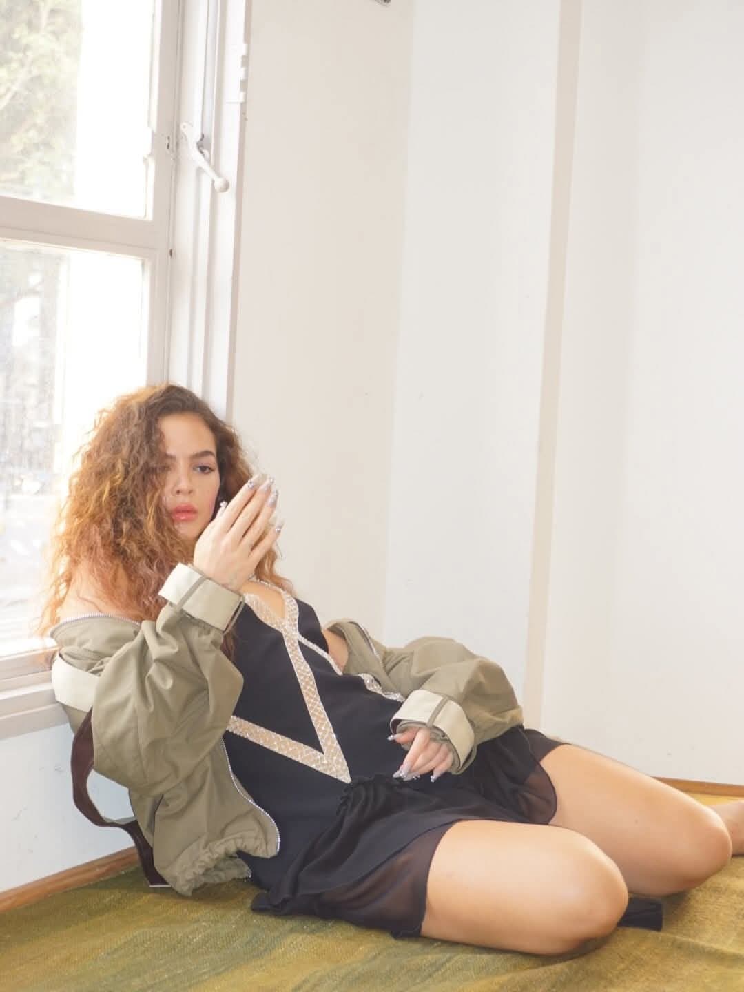 Mel Maia a beleza linda , novas fotos...Mel deliciosa e gostosa !!!