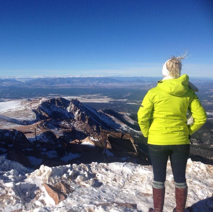 Her friends were correct. The cakes Brittany showed on camera for G G W were not bad at all!!