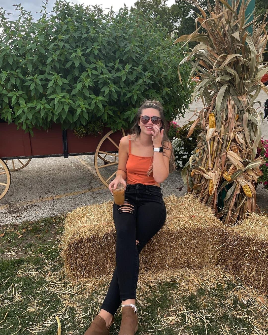 Click to view full size She gives such good head