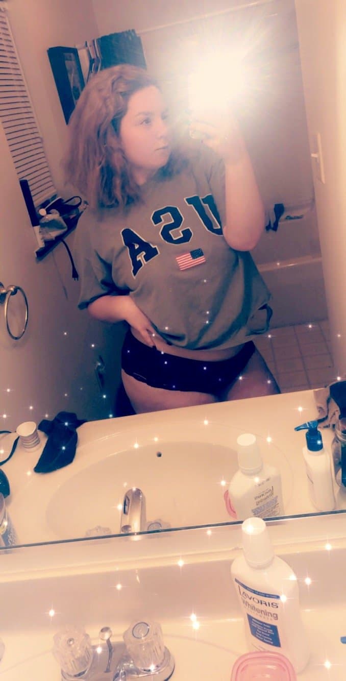 HOTwife flash big tits & twerking phat ass pussy play spade ♠️ wife cumslut