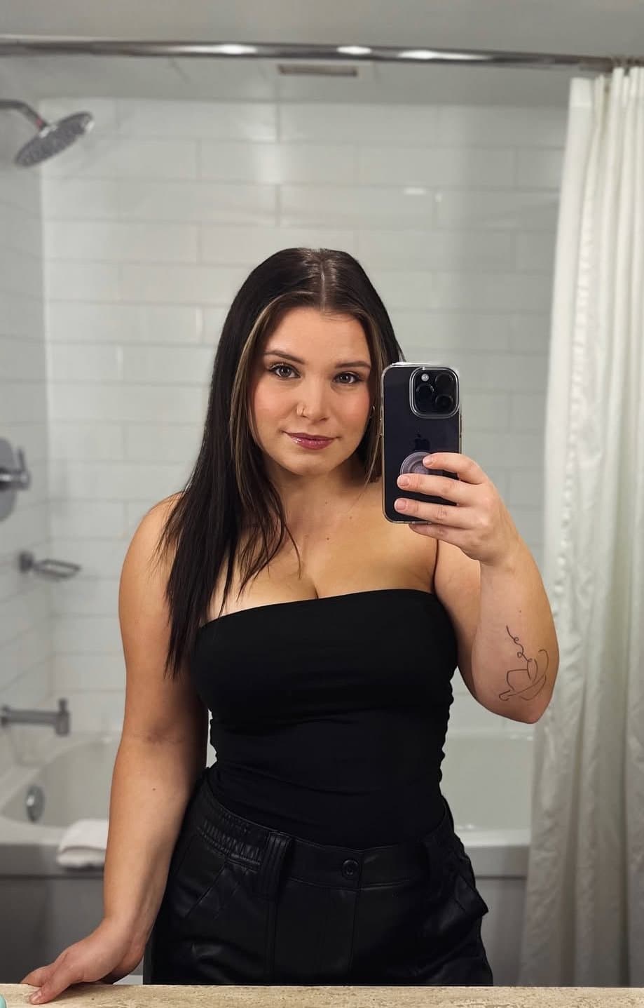 Canada - Mady, short-stack rodeo slut