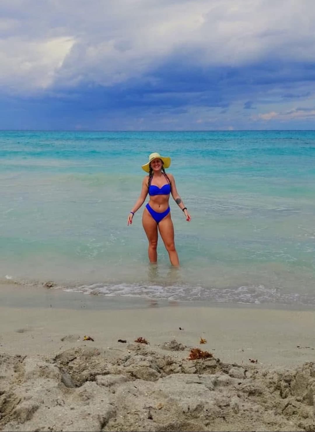 Big boobed Laura. Would you fuck her