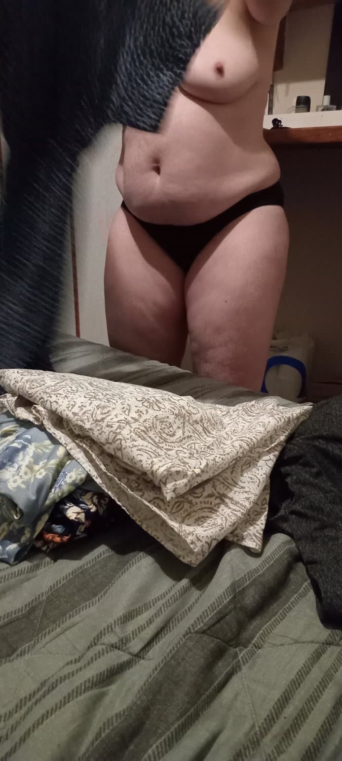 Sneaky 2 getting dressed