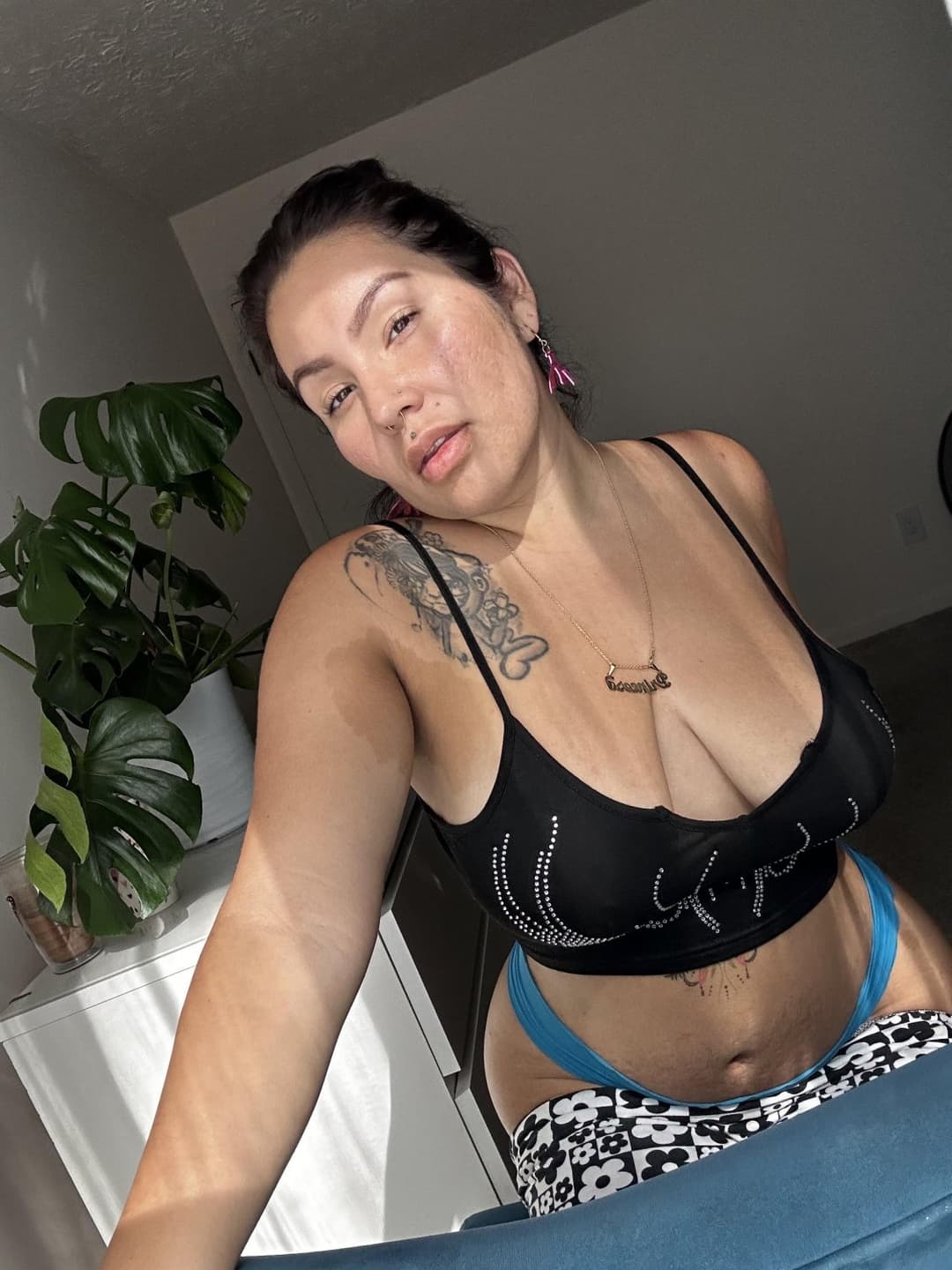 Mexican Milf Peachy 3