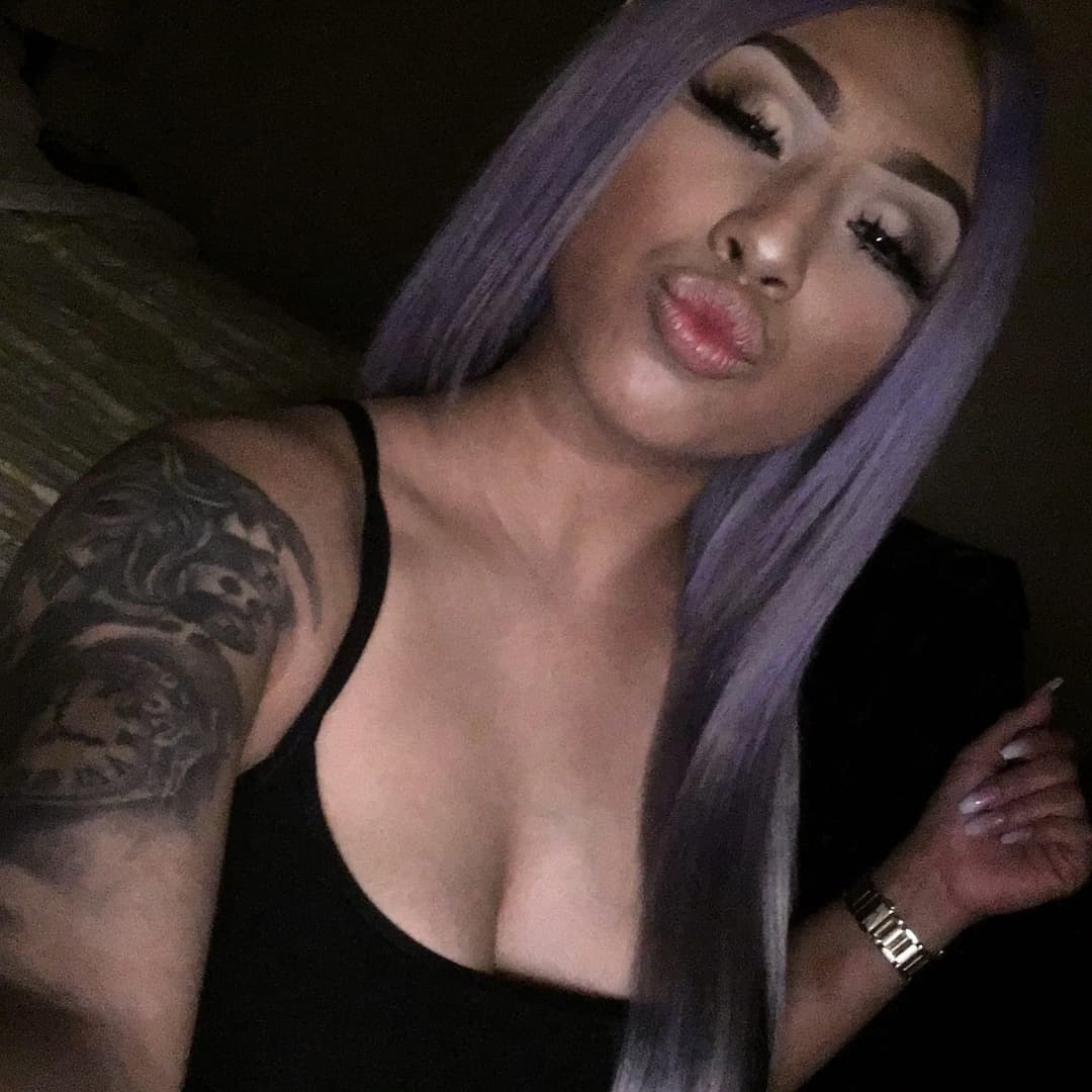 Click to view full size Latina tx freak yael had alotta potential to be a internet vixen fuck I had I didn’t guide her rite