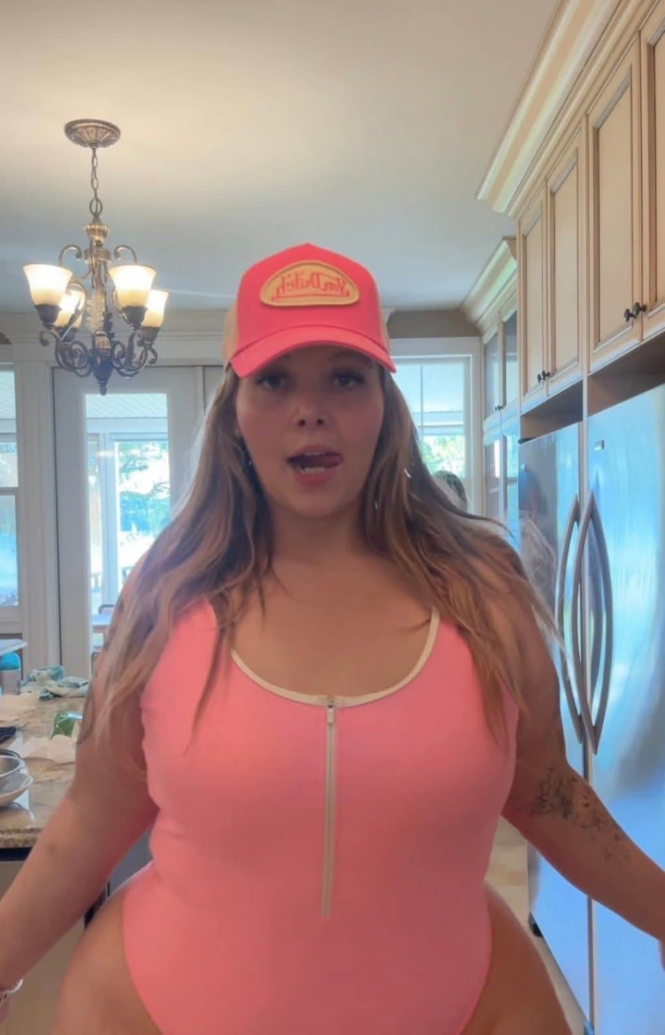 Click to view full size MASSIVE HUGE ASS SSBBW