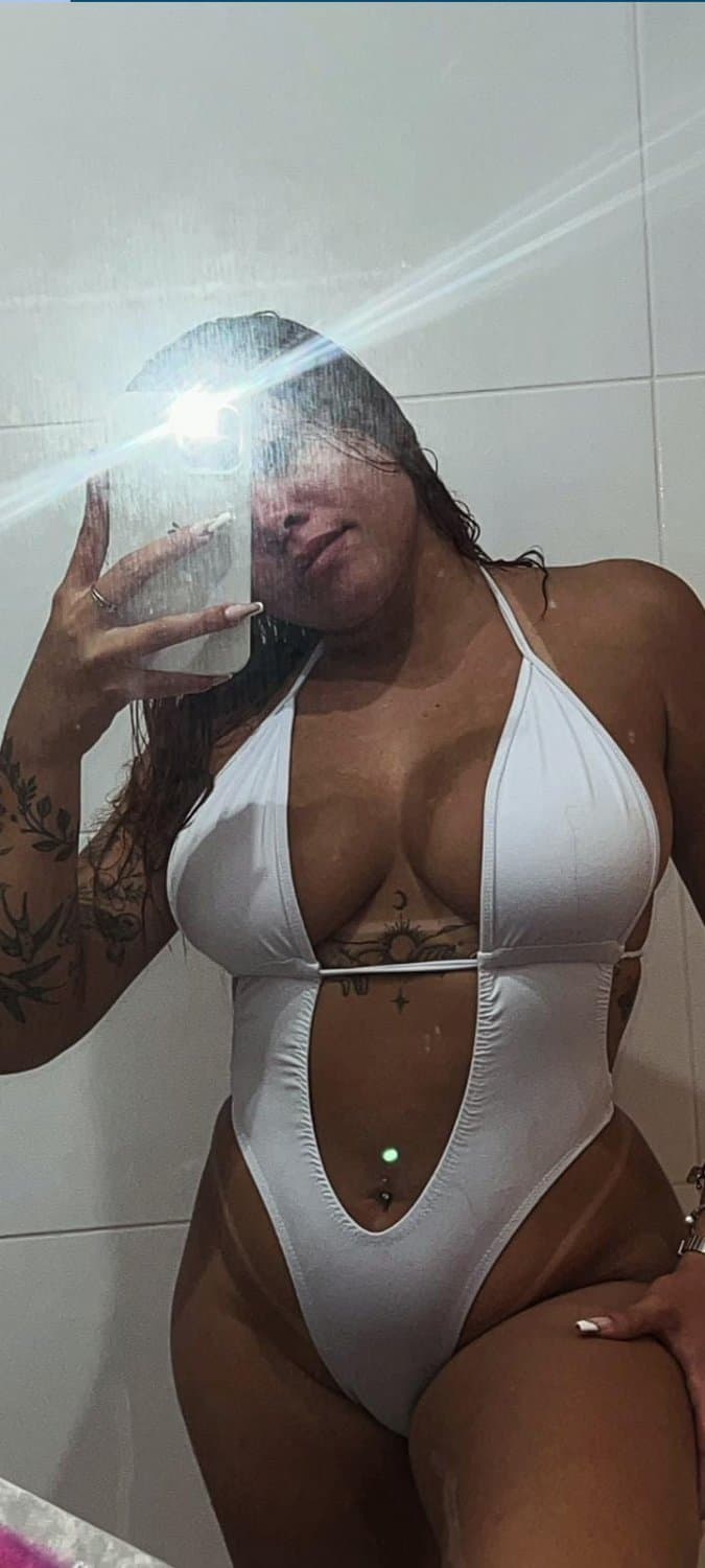 BUNDÃO E PEITÃO GOSTOSO DEMAIS  PEITUDA GOSTOSA DO BUNDÃO