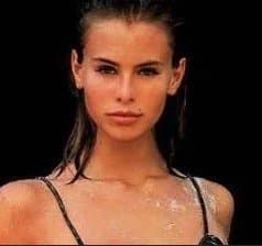 Exotic blonde supermodel Niki Taylor is a perfect ten for vintage nostalgia fapping.