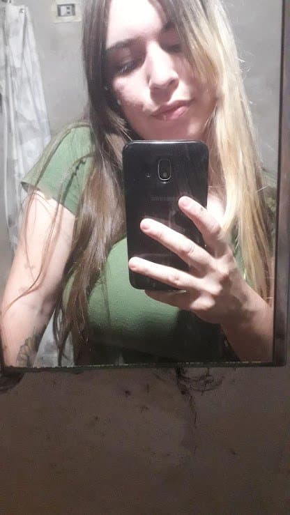 Desde buenos aires argentina rica mina, re cien caliente ? Laurita