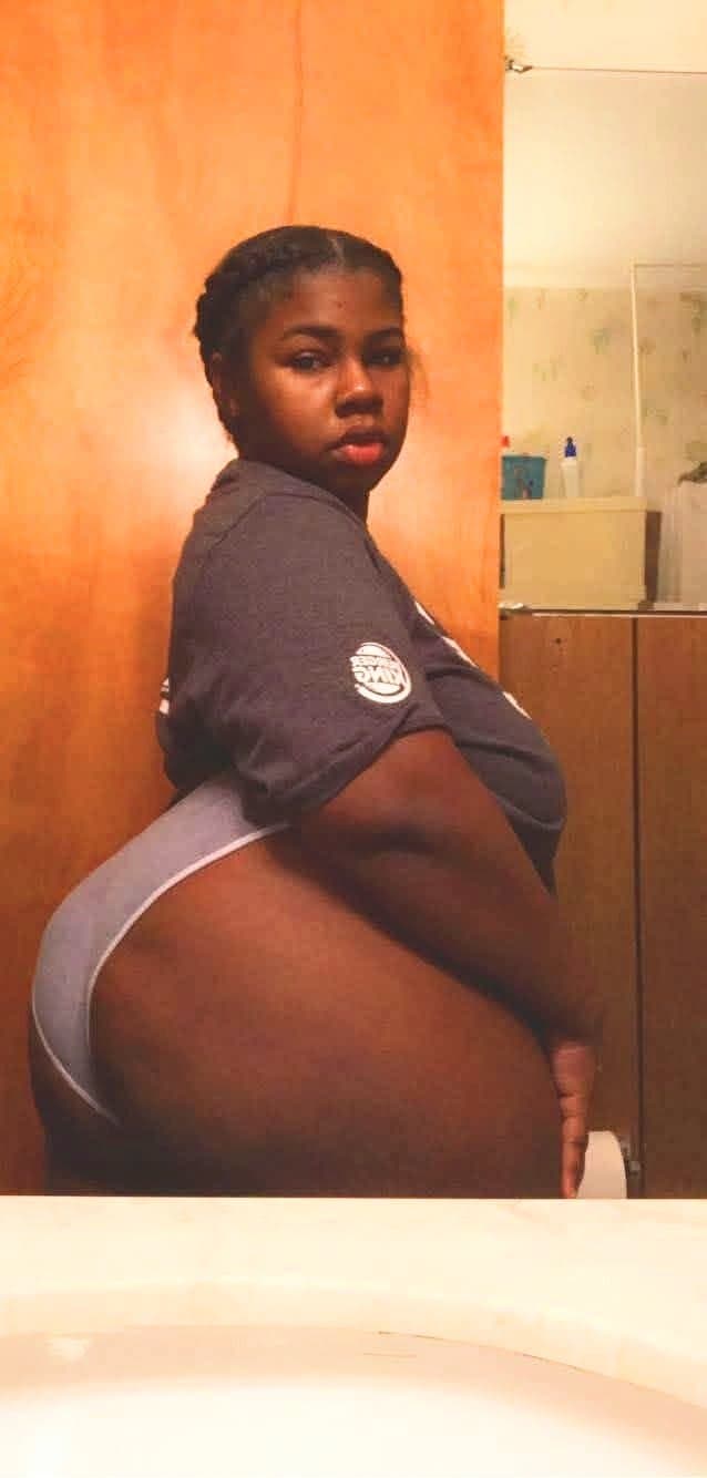 DSL CHOCOLATE EBONY BIG ASS BBW SSBBW PYT GOONER MATERIAL
