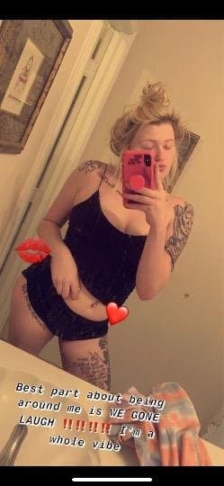 Click to view full size 24 year old blonde escort in Orange County &surrounding areas