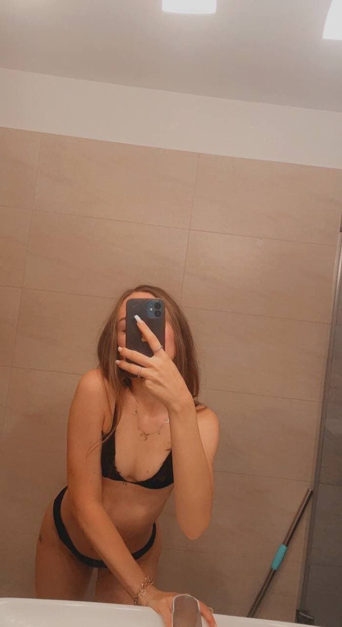 Click to view full size Sn0buni Lyna