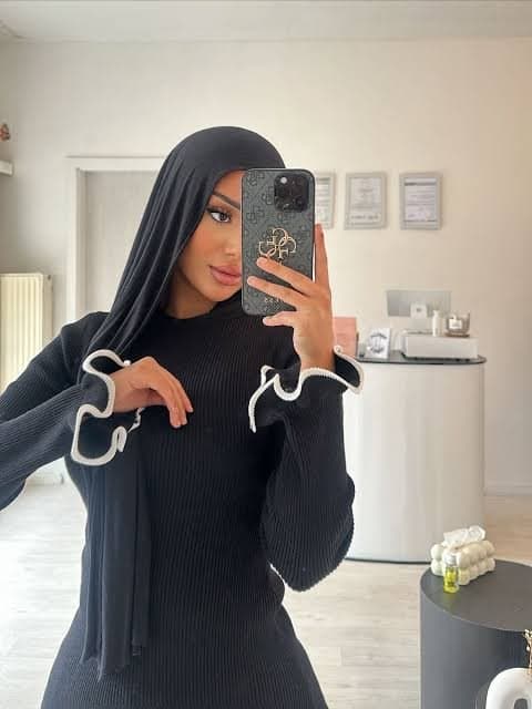 iraqi hoejabi with dsl showing why hijabi bitches r the best ????