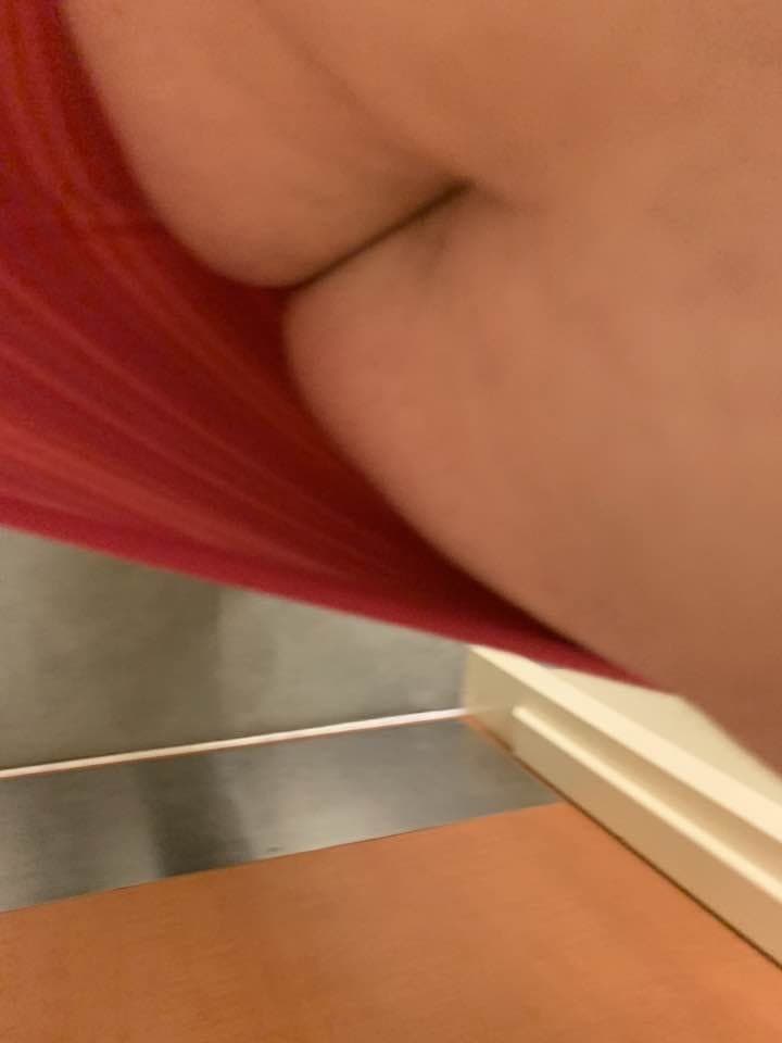 Humiliate and degrade fat pig Jessica in the comments! Her Mommy still wipes her tushy after poopy!