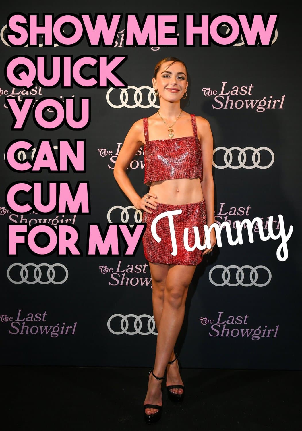 Kiernan Shipka tummyporn