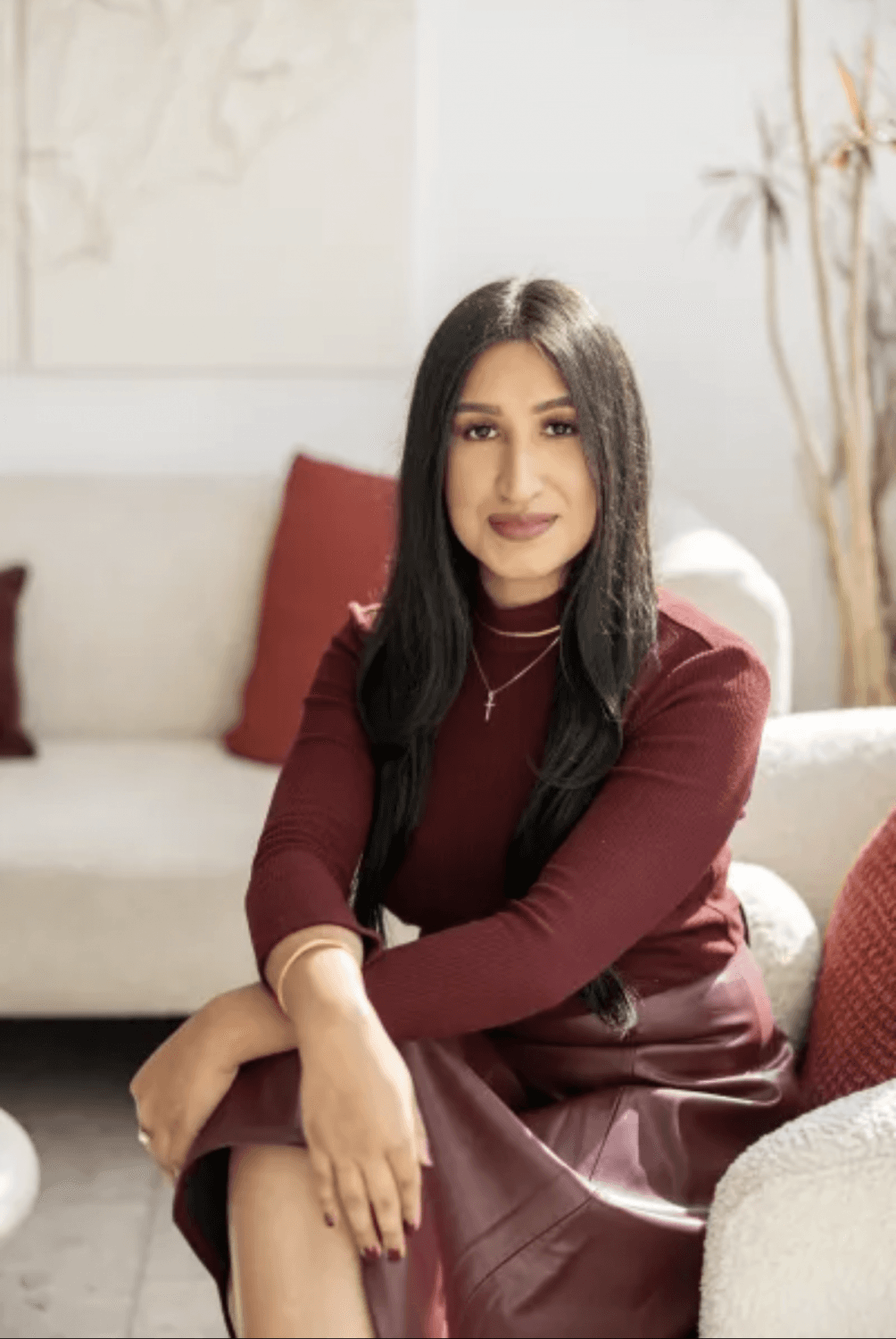 Reyna from Cali anyone know her?? Anyone know her