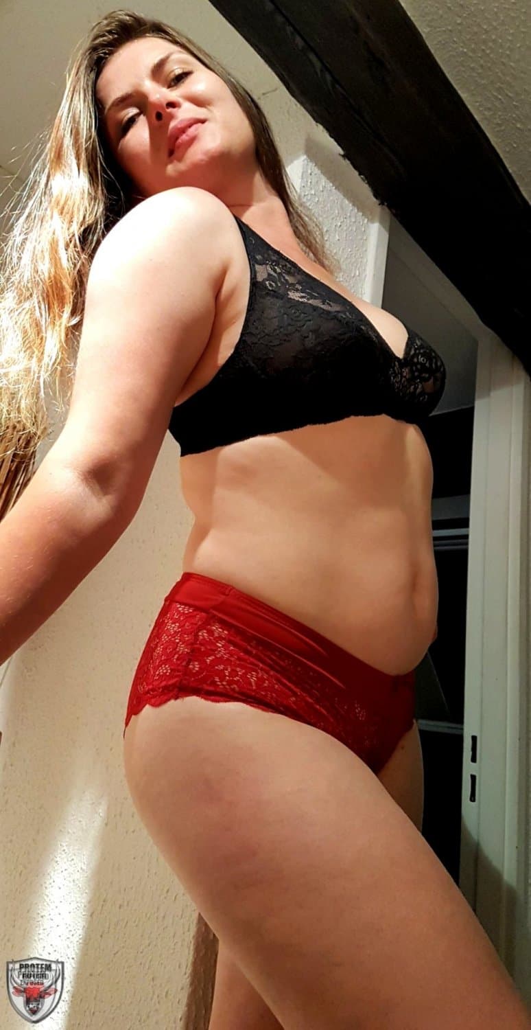 SECRET PICS of Polish Slut Martyna L. from Wroclaw Poland Sexy Girlfriend Amazing SexToy to share