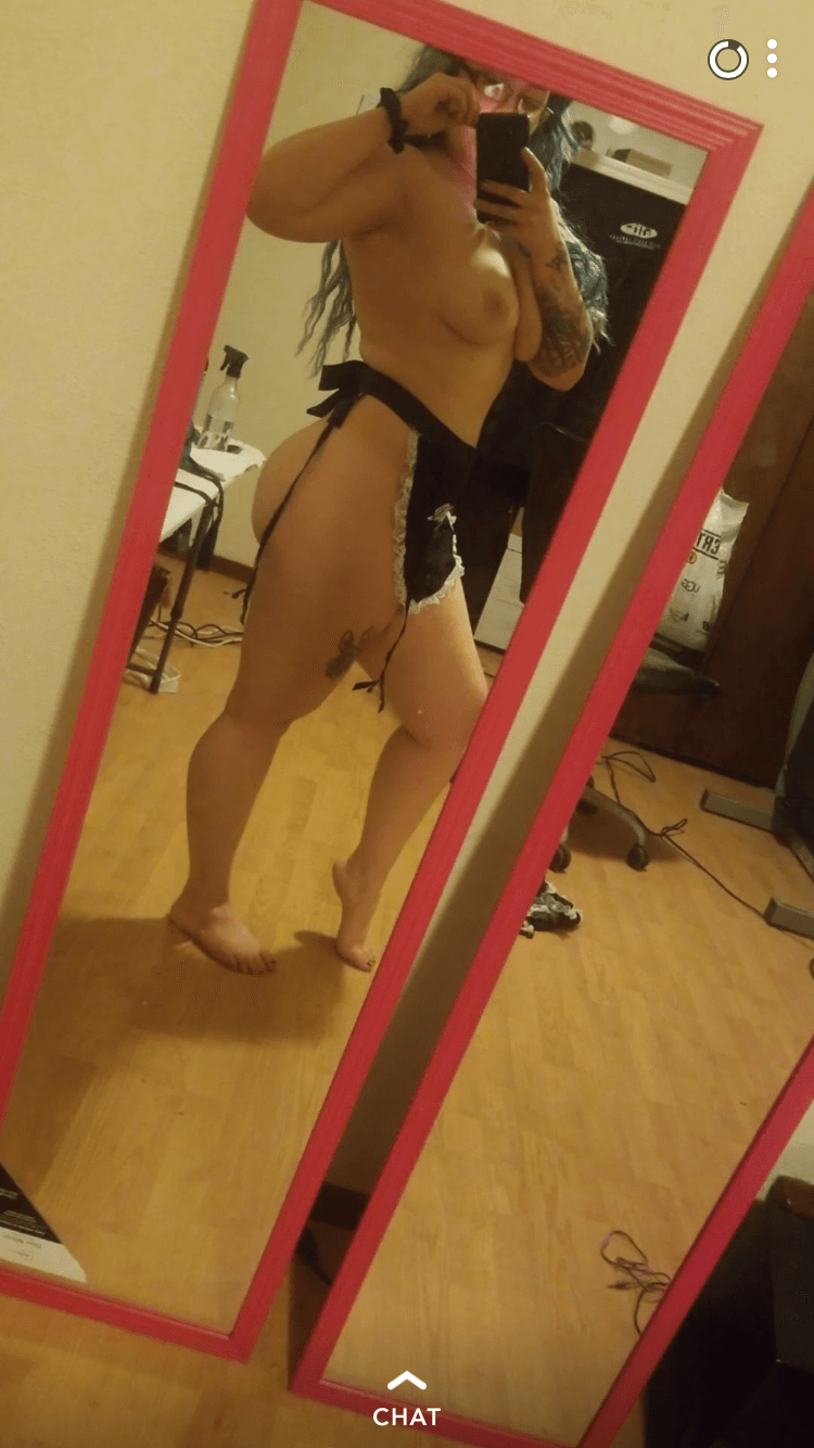 Click to view full size Cut my hair and make me nut bitch