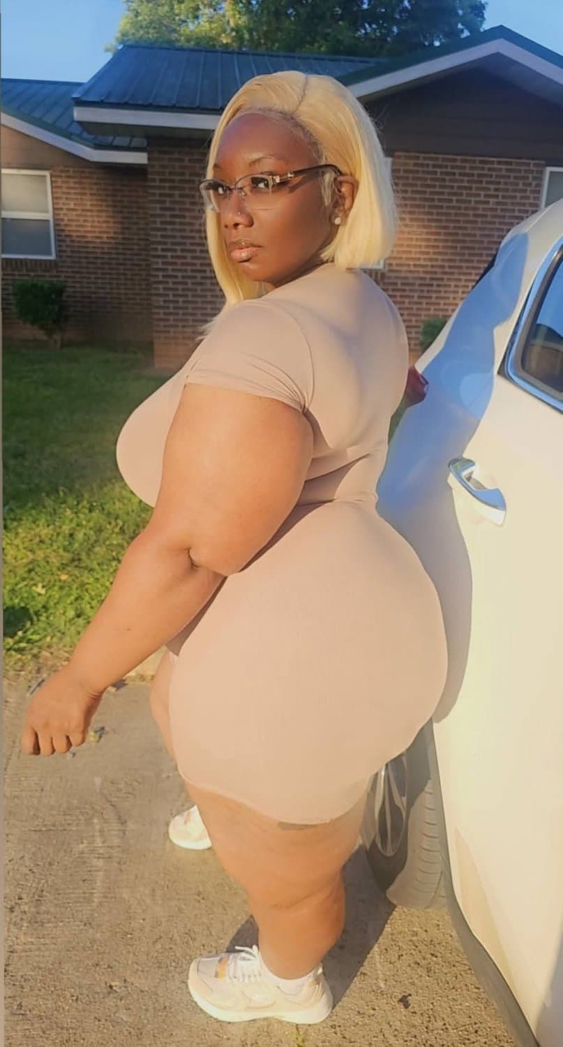 ALL ASS A$$ BIG BOOBS EBONY SSBBW BBW GOONER MATERIAL MIX DUMP