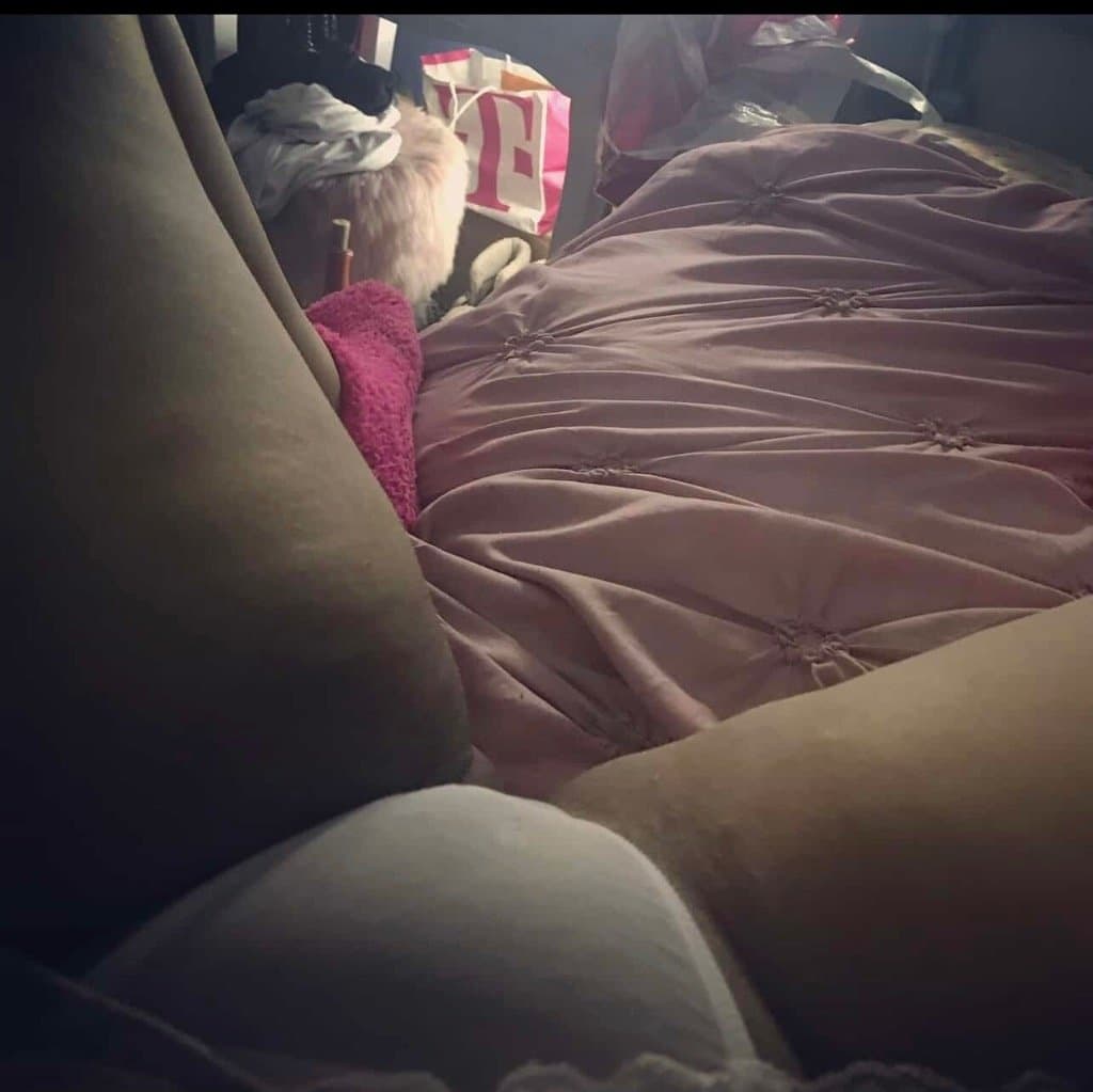 AUTHENTIC real MATURE ebony fat pussy moms camera roll from her phone REAL LEAKS