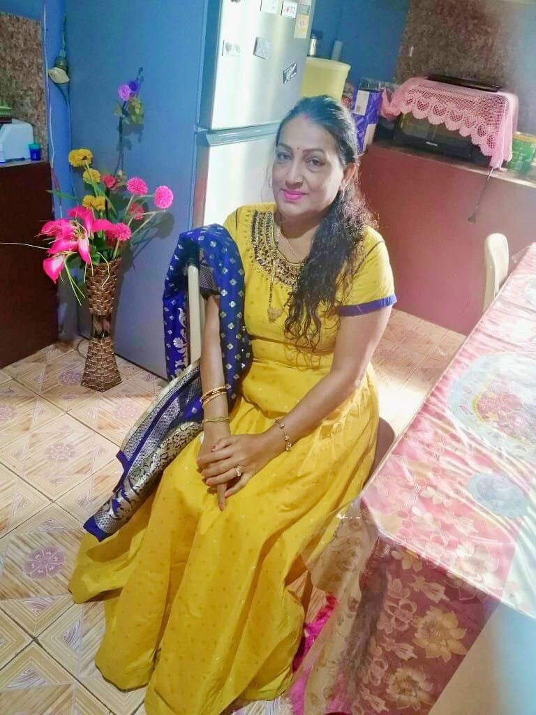 Nadi Fiji Married Aunty - Milf Affair Leaks