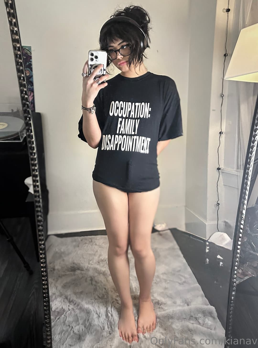 Kiyana-Vi-Shemale-Model-Shemale-Shemale-solo