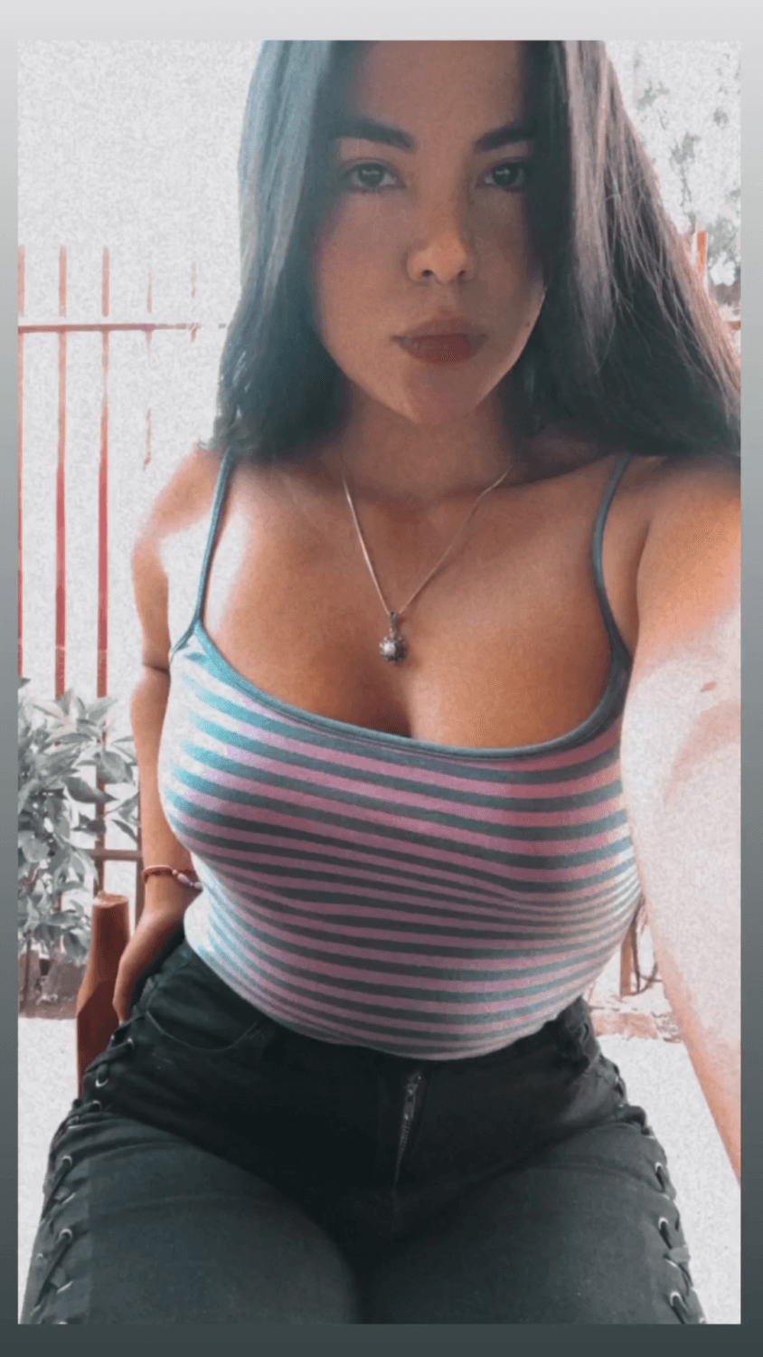 Natali tetona rica de Instagram