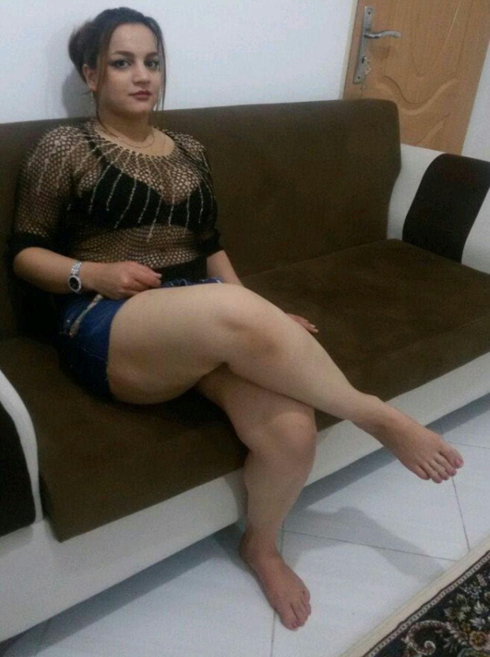 BEAUTIFUL PAKI NRI NEW-WED COUPLES NUDE PICS BLOWJOB & FUCKING HARD