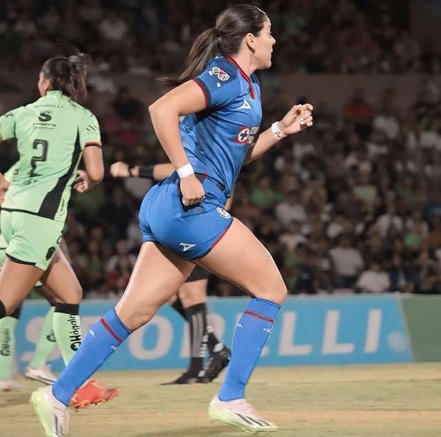 Norma Palafox liga mx femenil culona. big booty footballer soccer player. Culofox nalgonafox