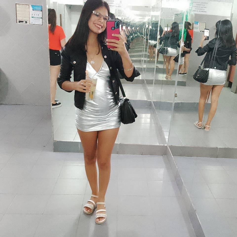 Click to view full size Luciana Faria! putita del int de cba! compartan!