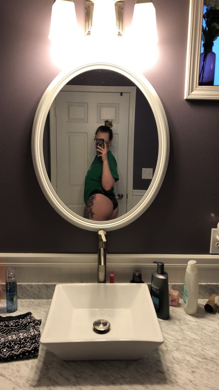 Small town slut Kayley gets used for content