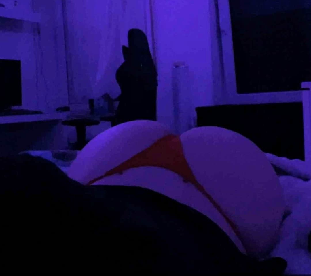 I got Forced to Leak my Crush here