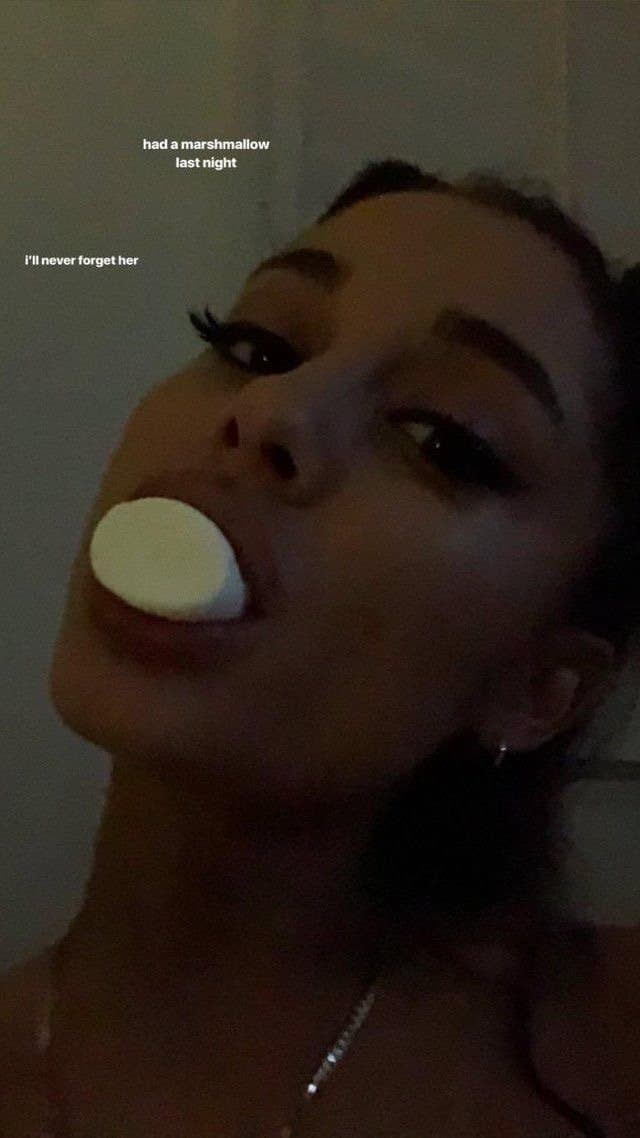 More Ariana Grande face/lips porn to goon to ?