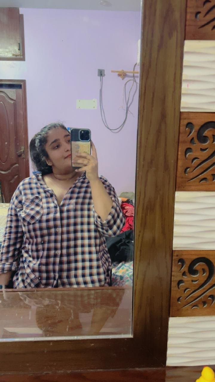 Click to view full size Egyptian Milf