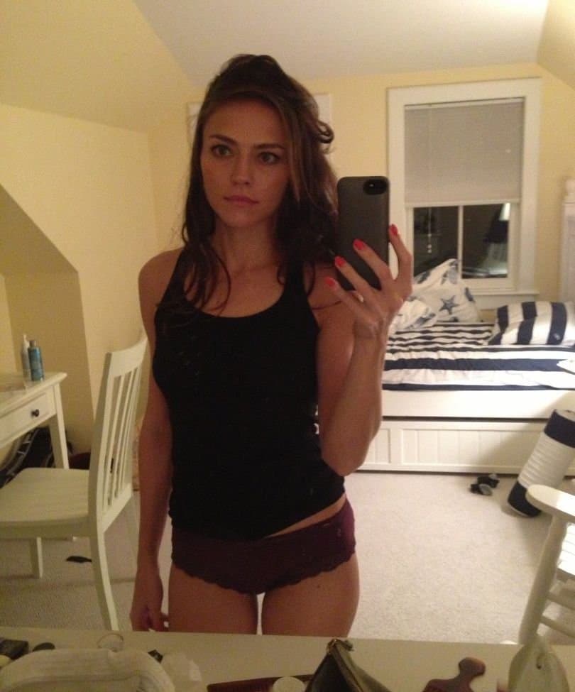Trieste Kelly Dunn (In Banshee) Sexy Selfie