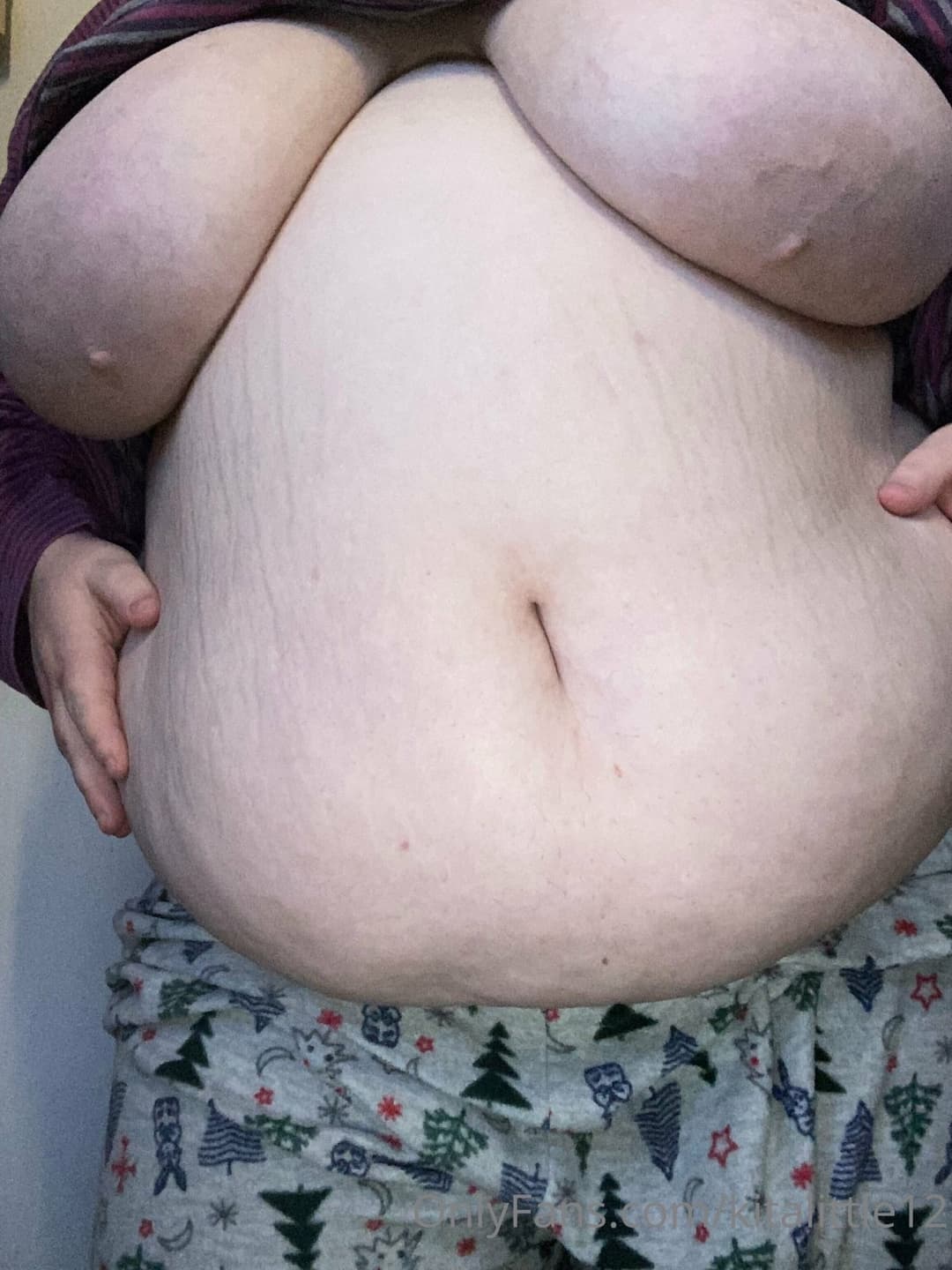 Huge Fat Tits and a Soft Belly = Perfect Combo