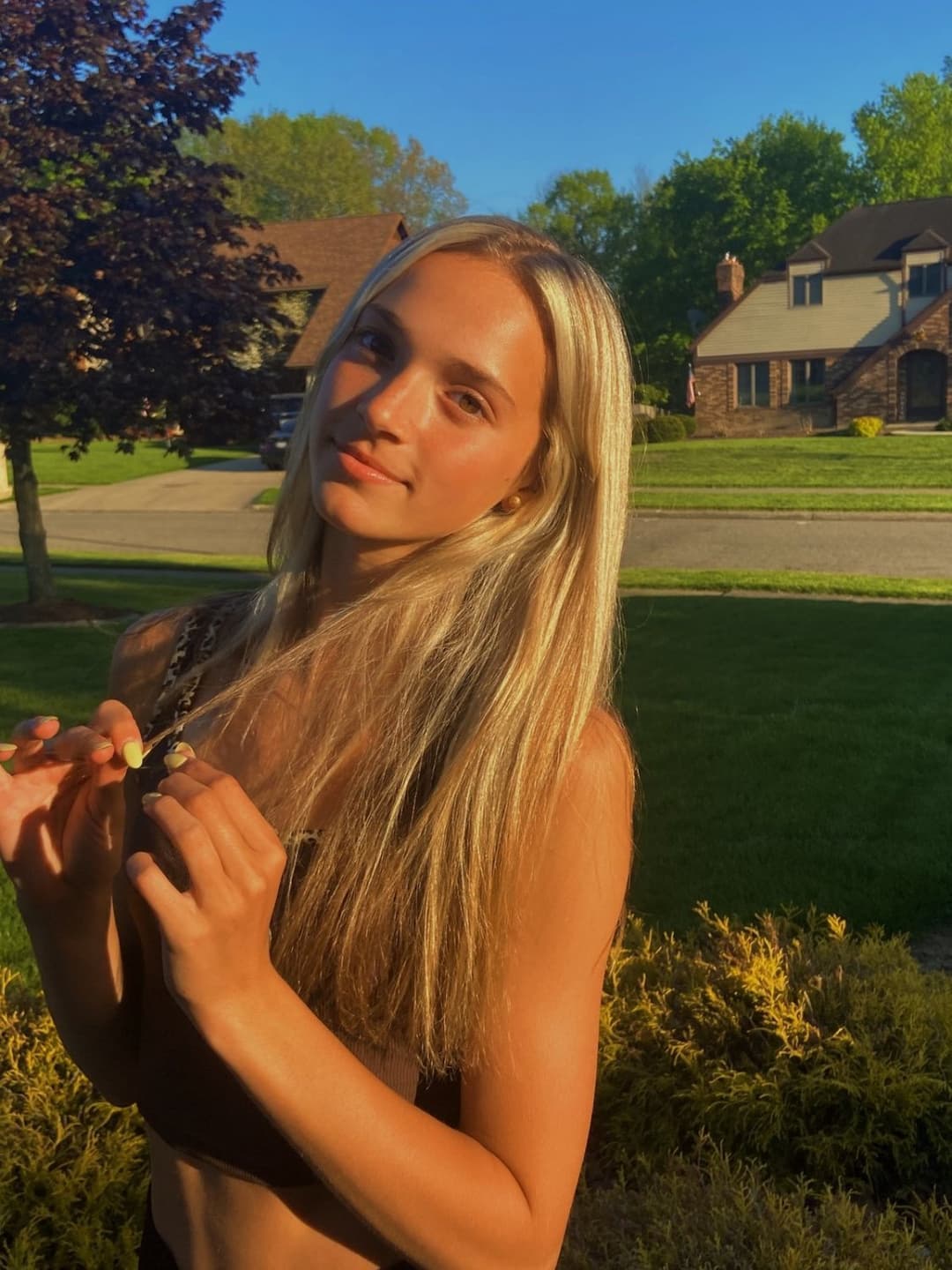 Blondie could get a filling