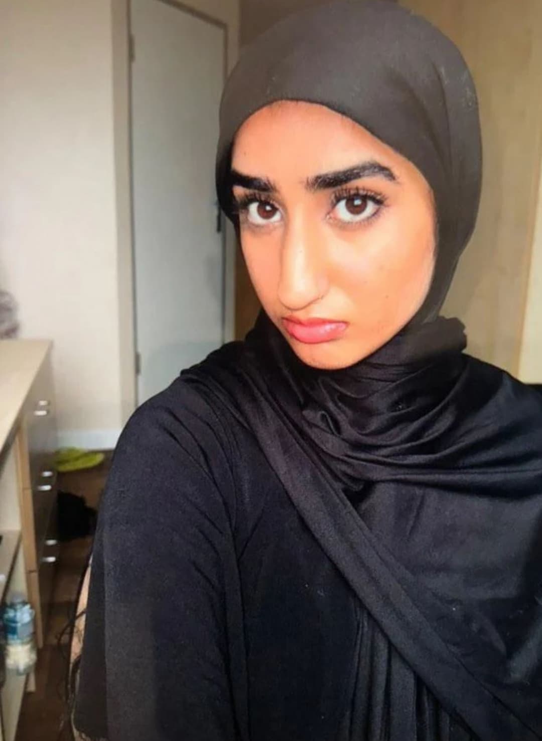 Pakistani Muslim girl nude leak