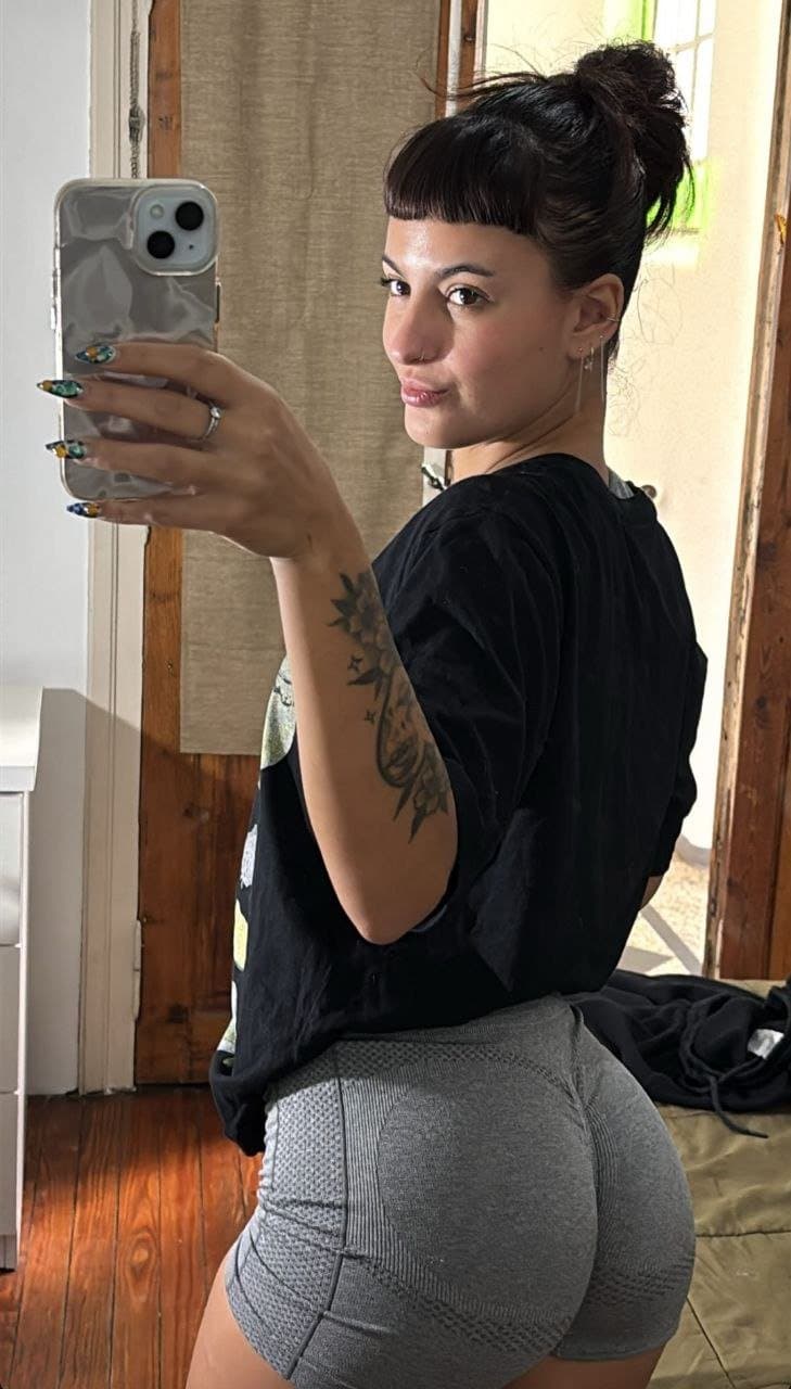 veralevitonn terrible culazo gatito careta rosarino