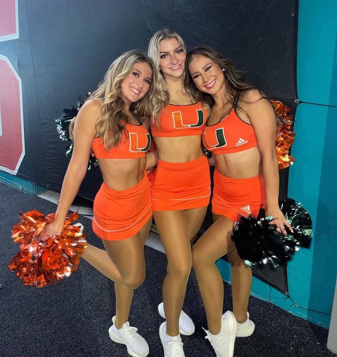 College Cheerleader Mackenzie (Uniform)(Bikini)