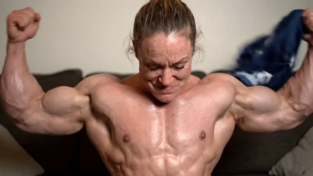 Hypertrophic muscular nudism