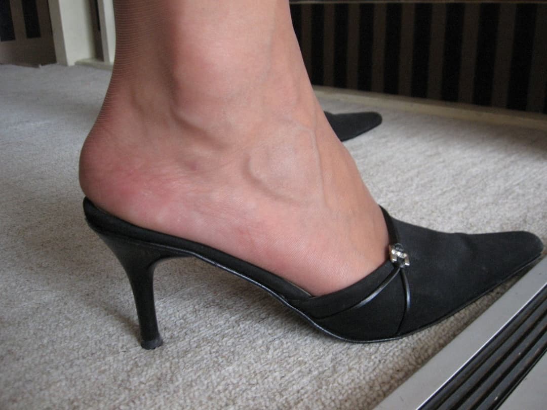 nadia49_ - milf nadia as private cleaner - 0044milf-nadia-001751