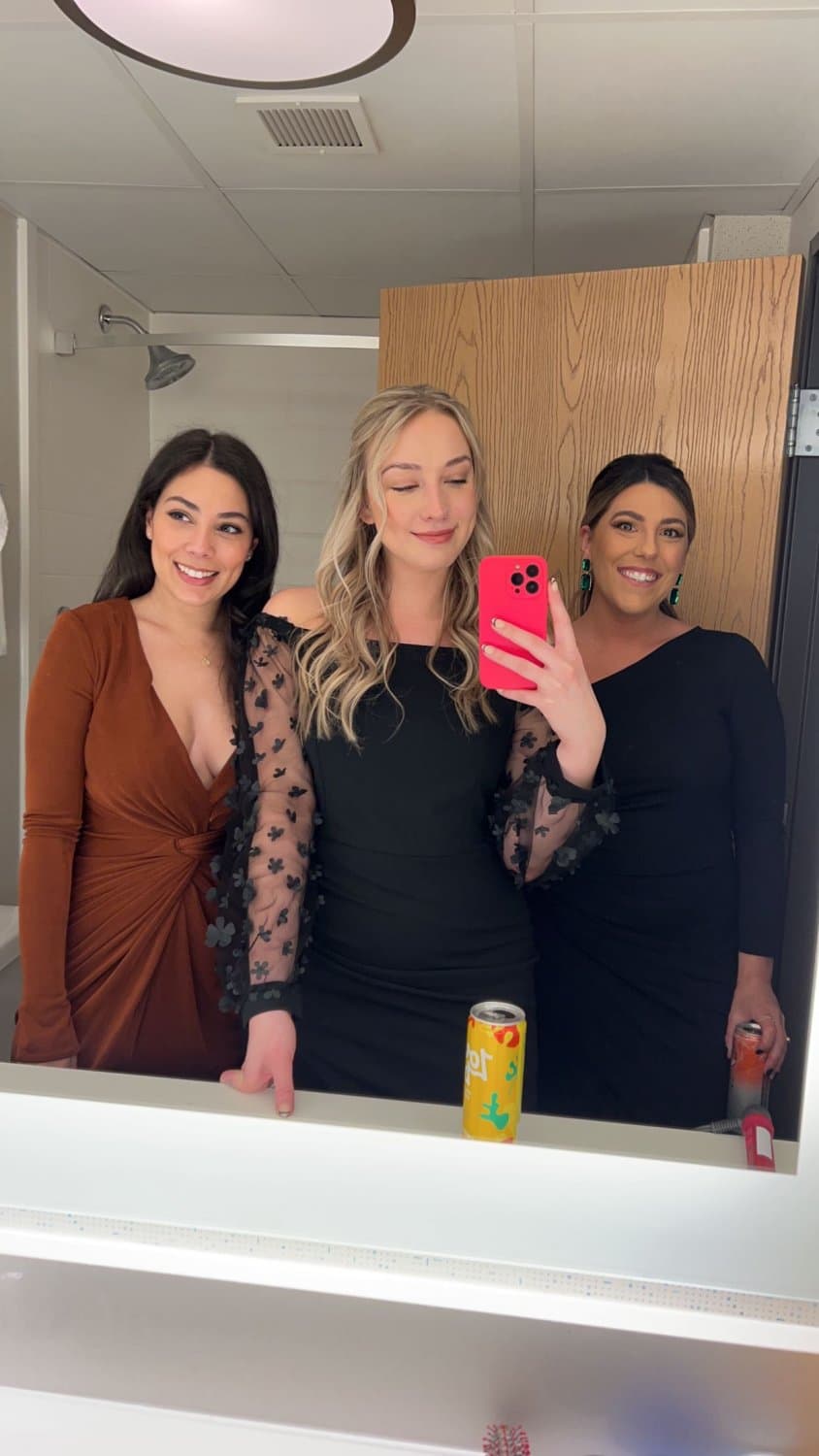 26: Submission - Alexia