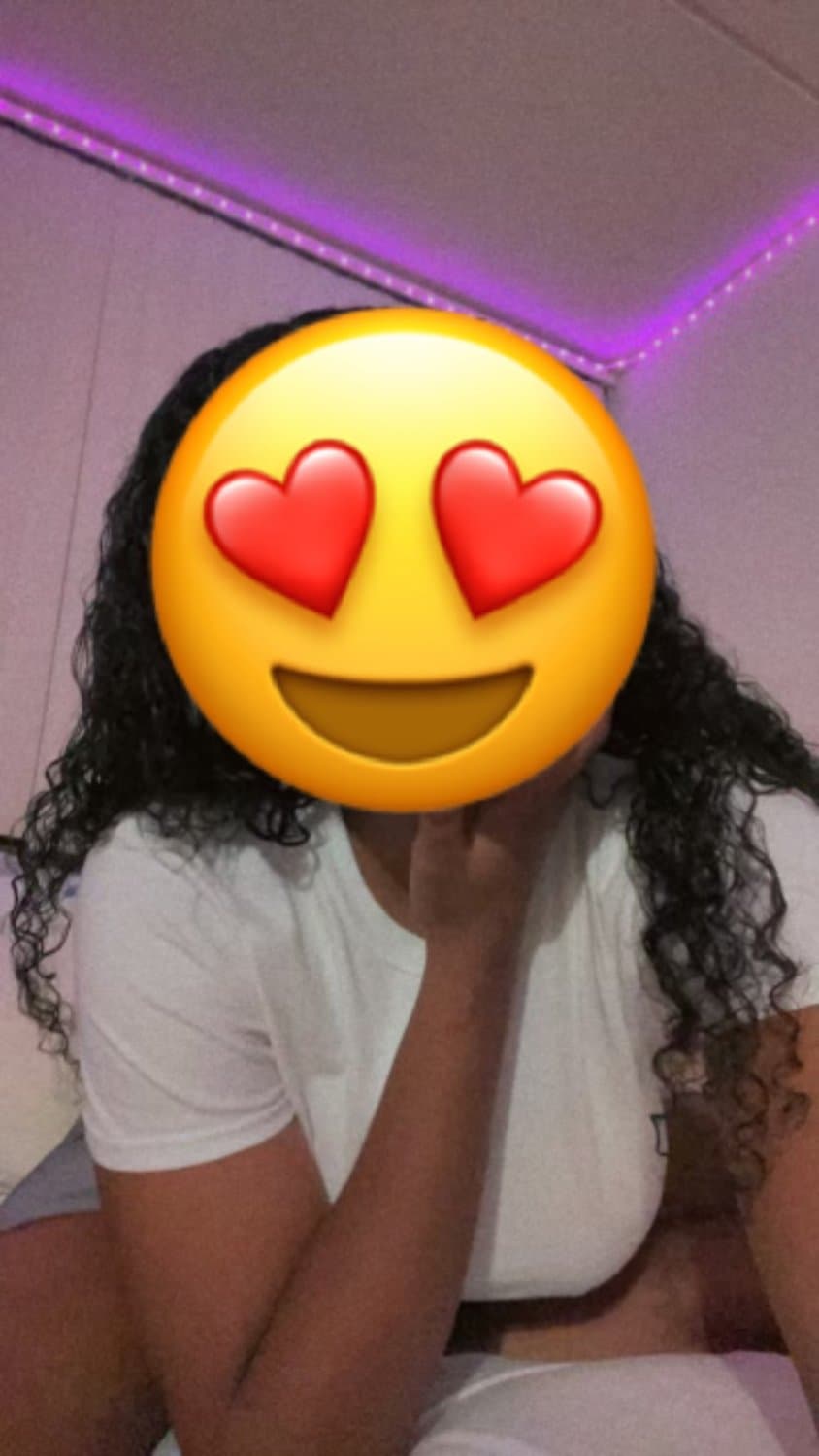 Sexy Ebony Girlfriend needs big cock to cum on her fat ass